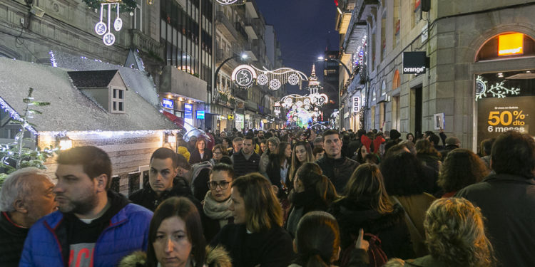 Vigo no dispondrá de cámaras y personal de refuerzo para controlar el aforo en el centro hasta la próxima semana