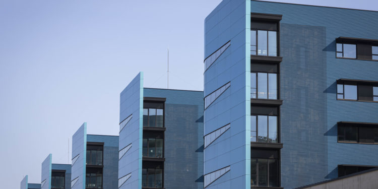 Marea de Vigo urxe á Xunta a rescatar a concesión do hospital Álvaro Cunqueiro