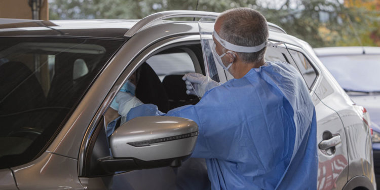 O cribado a persoas sen síntomas de Covid-19 amplíase ao centro de Vigo e máis alá das fins de semana