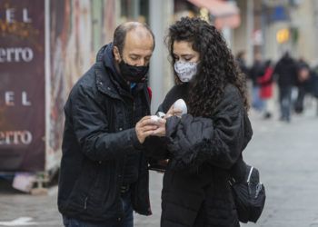 Más vaivenes en el área sanitaria de Vigo, que vuelve a empeorar sus datos de la pandemia