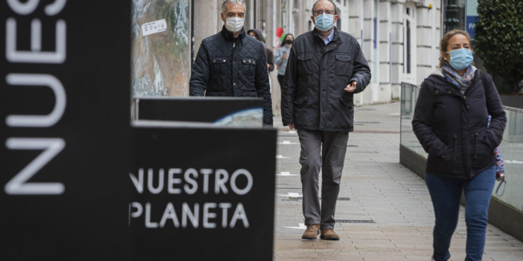 El área de Vigo suma nueve días consecutivos reduciendo casos de Covid-19 y con más de 100 curados