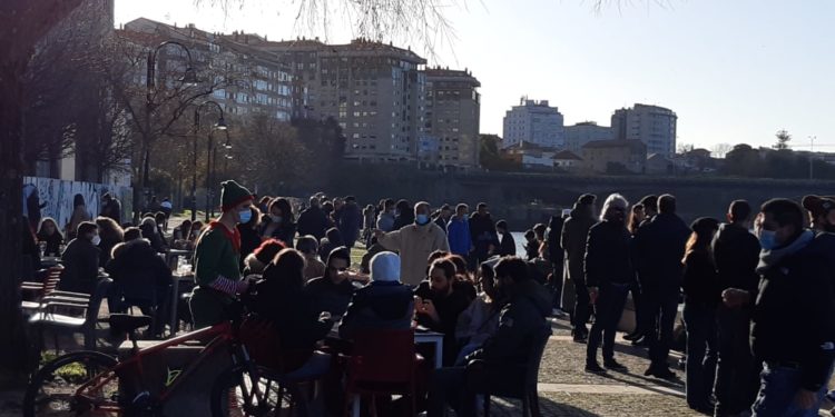 El PP pide más Policía para evitar aglomeraciones en Casco Vello, Bouzas y O Calvario en Fin de Año