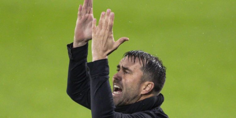 La mano del Chacho dispara a un nuevo Celta demoledor