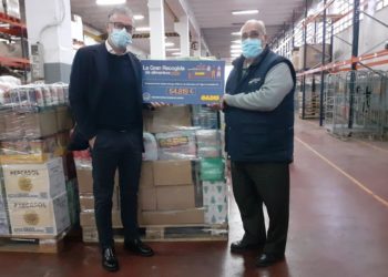Gadis entrega al Banco de Alimentos de Vigo 54.800 euros donados por sus clientes