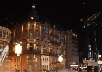 Luz para la obra cumbre de Pacewicz en el Vigo parisino