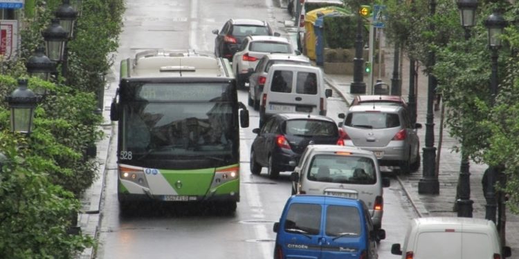 Caballero niega que haya una deuda con Vitrasa y pide tiempo para cerrar la indemnización de este año
