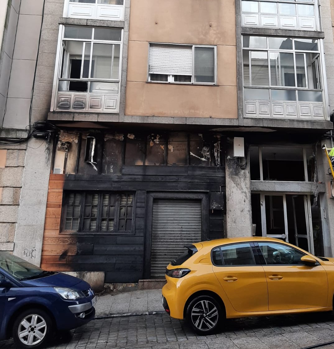Los dos detenidos por quemar una furgoneta en Vigo fueron localizados a ...